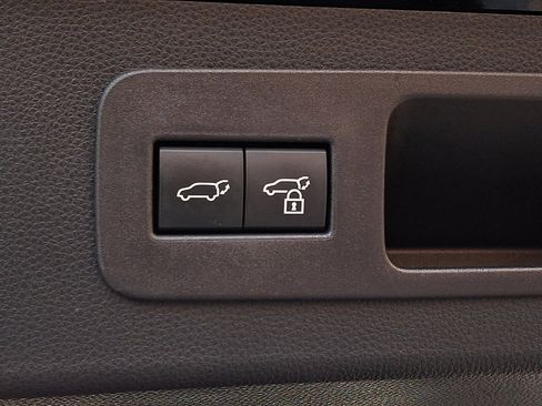 Used 2022 Lexus LX 600 F Sport image 29