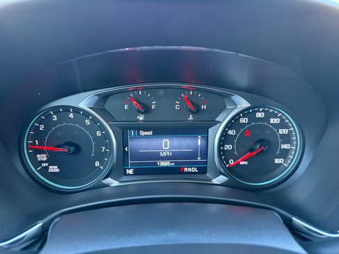 Used 2024 Chevrolet Equinox LT image 28