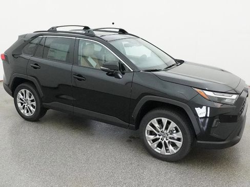 New 2025 Toyota RAV4 XLE Premium image 27