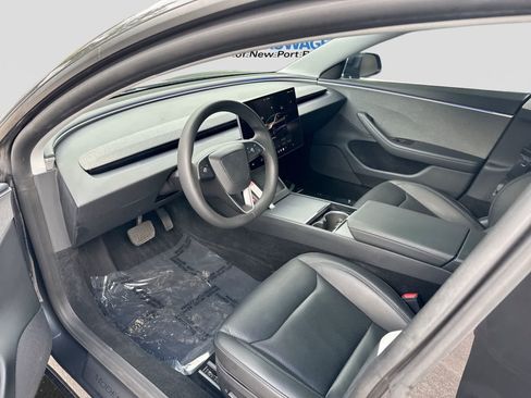 Used 2025 Tesla Model 3 Long Range RWD image 10