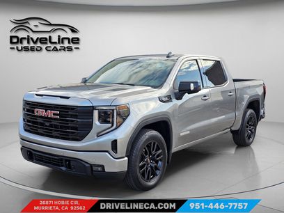Used 2025 GMC Sierra 1500 Elevation w/ Preferred Package