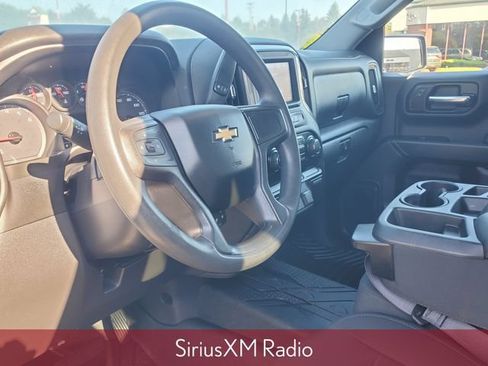 Used 2020 Chevrolet Silverado 1500 Custom w/ Custom Value Package AWD/4WD image 9