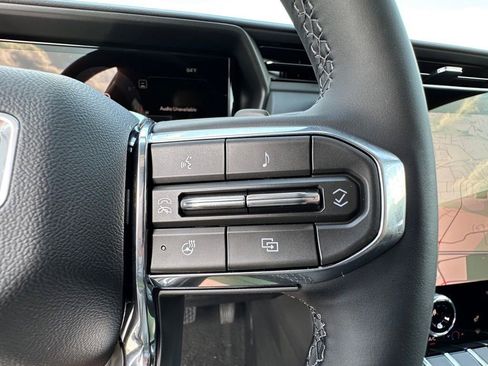 New 2026 GMC Terrain Elevation w/ Technology Package II AWD/4WD image 27