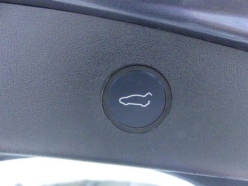 Used 2023 Tesla Model 3 Standard Range RWD image 30
