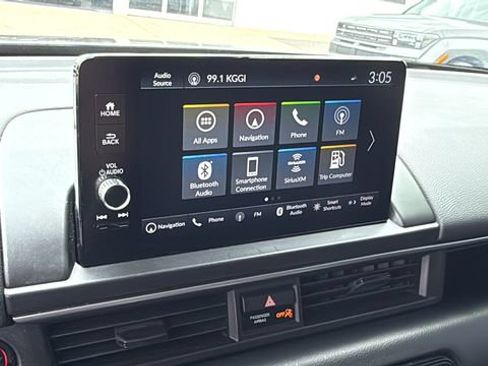 Used 2025 Honda Pilot Touring image 17