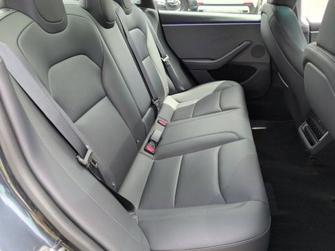 Used 2024 Tesla Model 3 image 22