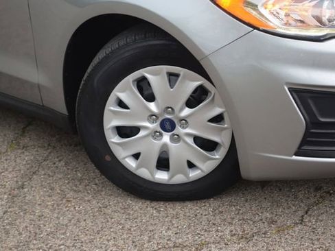 Used 2020 Ford Fusion S FWD image 28