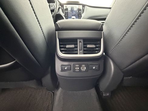 Used 2024 Subaru Outback Limited image 32