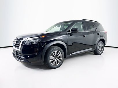 Used 2025 Nissan Pathfinder SV