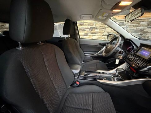 Used 2022 Mitsubishi Eclipse Cross ES image 15
