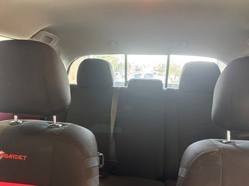 Used 2019 Toyota Tacoma SR5 RWD image 18