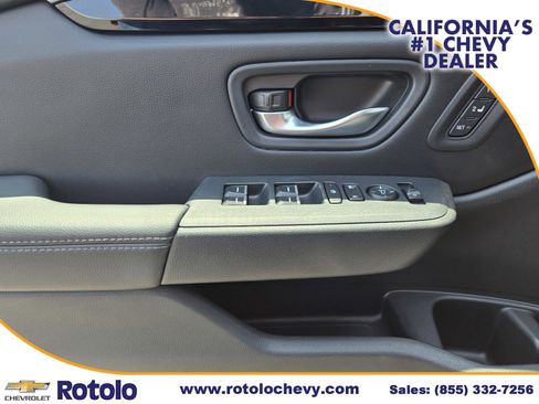 Used 2023 Honda Pilot Touring image 19