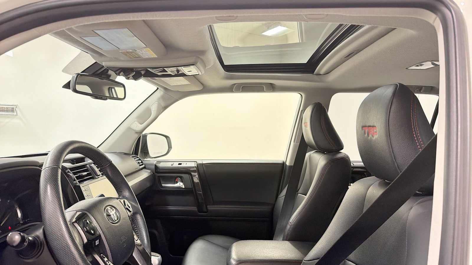 Certified 2020 Toyota 4Runner TRD Off-Road Premium w/ Moonroof Package AWD/4WD image 24