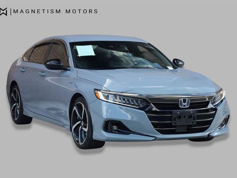 Used 2022 Honda Accord Sport image 4