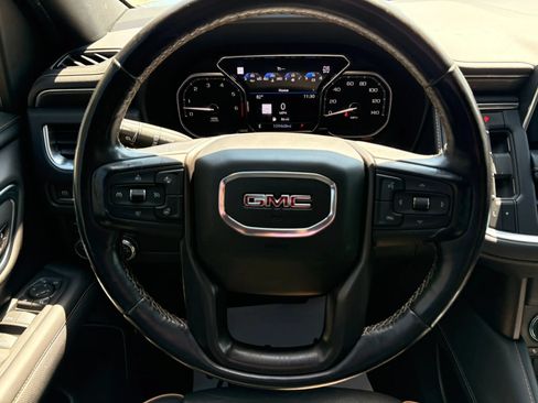 Used 2021 GMC Yukon AT4 w/ Rear Media and Nav Package AWD/4WD image 19