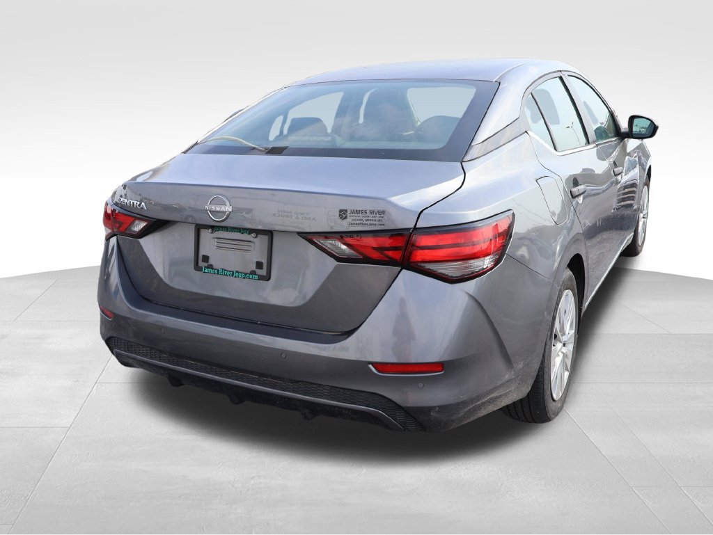Used 2024 Nissan Sentra S FWD image 12