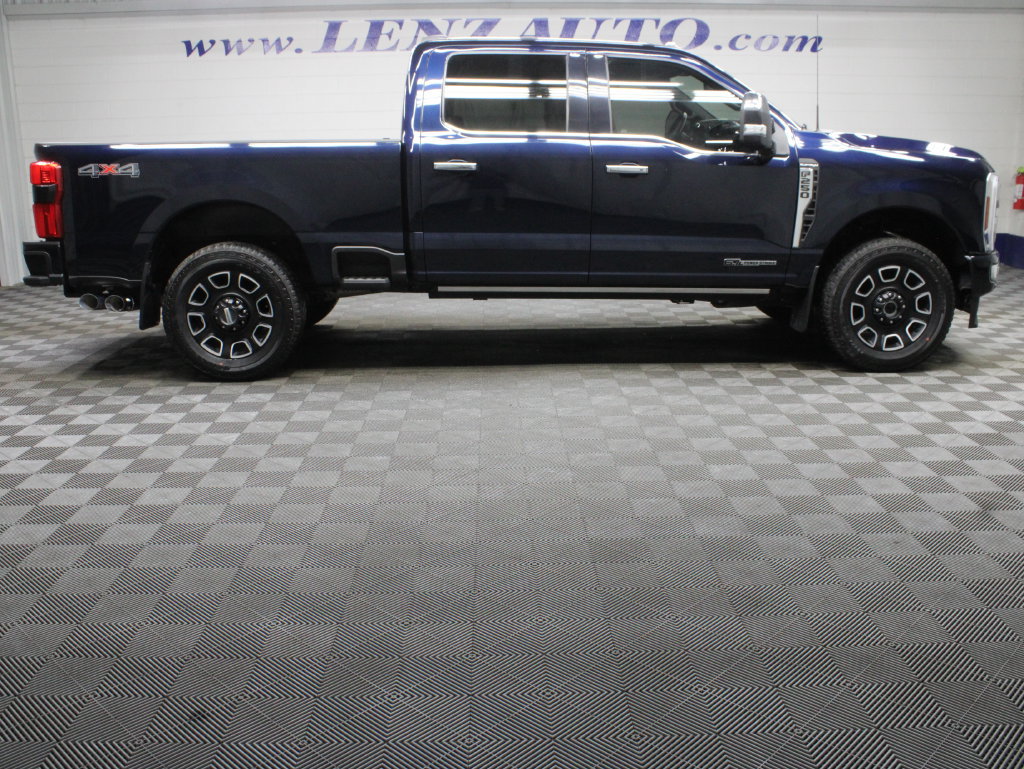 Used 2024 Ford F250 Platinum AWD/4WD image 2