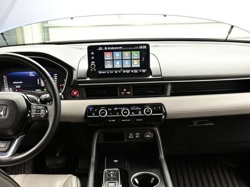Certified 2023 Honda Pilot Elite image 22