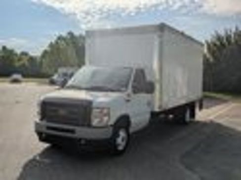 Used 2024 Ford E-350 and Econoline 350 Super Duty w/ Power Windows & Locks Group RWD image 32