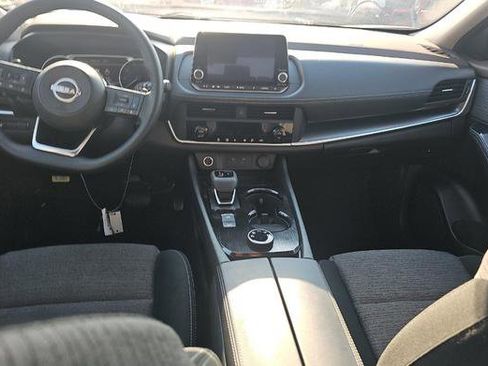 Used 2023 Nissan Rogue SV AWD/4WD image 7