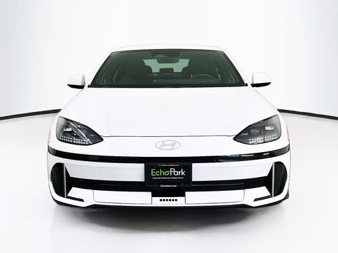 Used 2024 Hyundai Ioniq 6 SEL AWD/4WD image 2