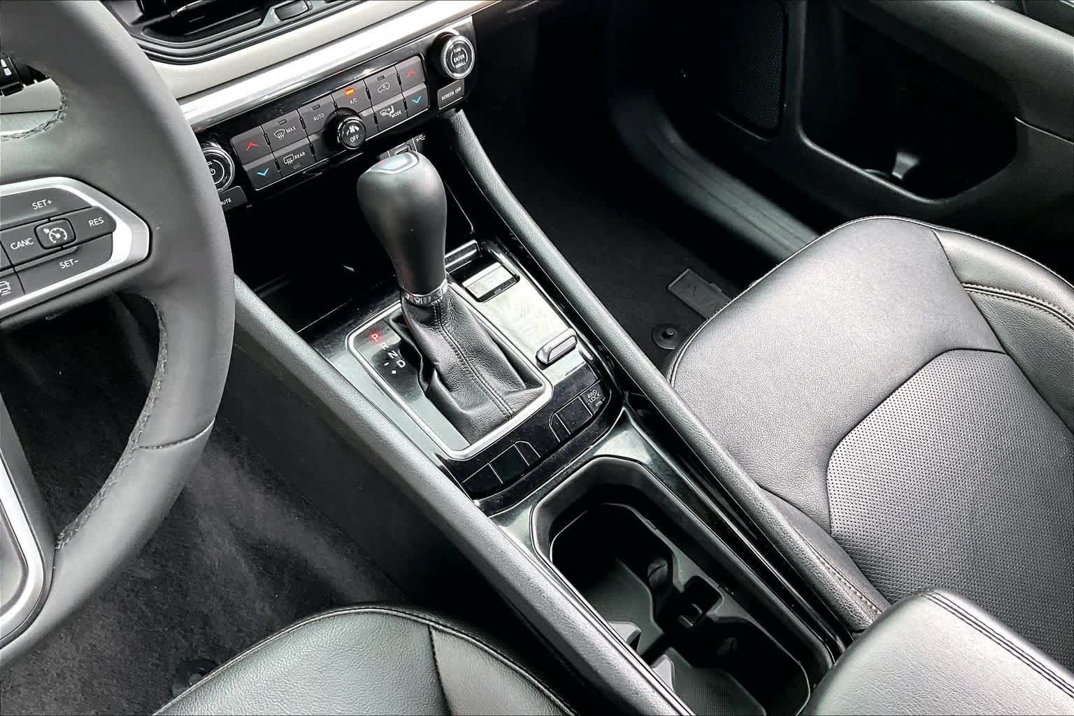 Used 2023 Jeep Compass Limited AWD/4WD image 17