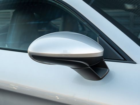 Certified 2018 Porsche 718 Cayman image 31