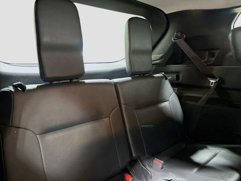 Used 2022 Mitsubishi Outlander SE AWD/4WD image 26