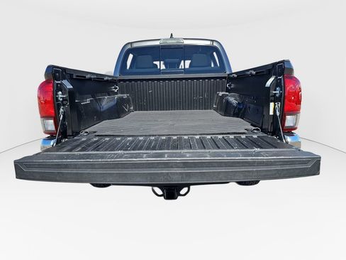 Certified 2023 Toyota Tacoma SR5 RWD image 21
