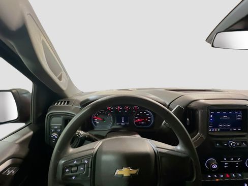 Used 2022 Chevrolet Silverado 1500 Custom w/ LPO, Dark Essentials Package RWD image 7