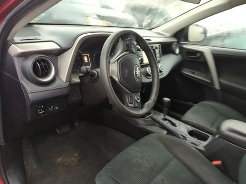 Used 2018 Toyota RAV4 LE w/ All Weather Liner Package image 7