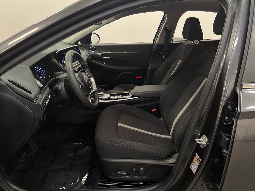 Used 2023 Hyundai Sonata SEL FWD image 11