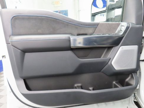 Used 2025 Ford F250 Platinum w/ FX4 Off-Road Package image 74