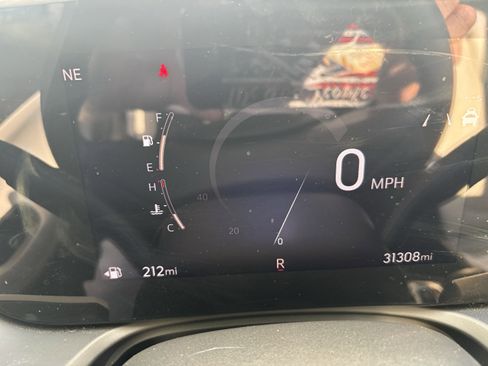 Used 2024 Buick Encore GX Sport Touring FWD image 11