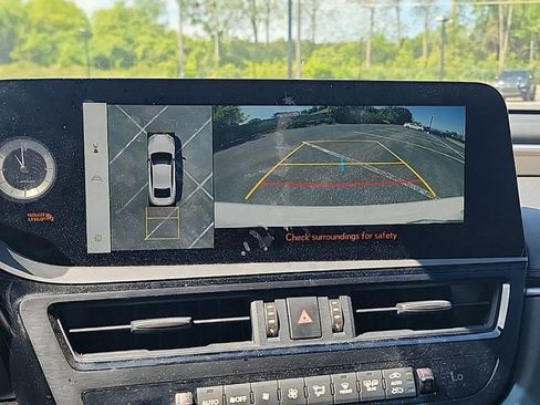 Used 2025 Lexus ES 350 F Sport FWD image 11