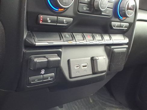 Used 2019 Chevrolet Silverado 1500 LT w/ All-Star Edition image 15