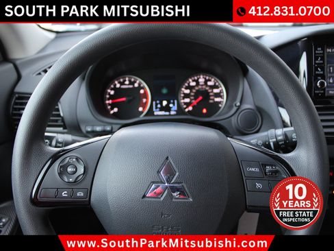 Used 2022 Mitsubishi Eclipse Cross ES image 18