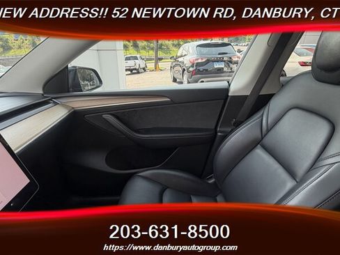 Used 2024 Tesla Model Y 2WD image 13
