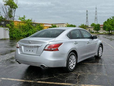 Used 2015 Nissan Altima 2.5 S w/ Power Driver Seat Package FWD image 6