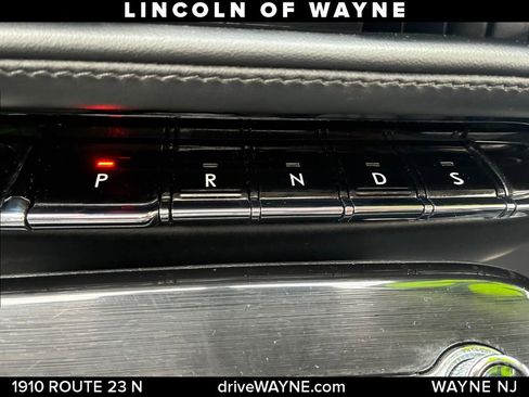 Certified 2022 Lincoln Nautilus Reserve AWD/4WD image 22