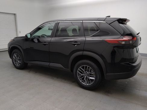 Used 2024 Nissan Rogue S AWD/4WD image 3
