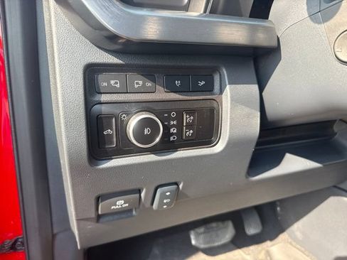 Used 2024 Ford F250 Lariat w/ Lariat Ultimate Package AWD/4WD image 15