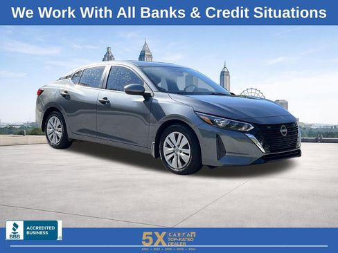 Used 2025 Nissan Sentra S image 23