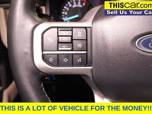 Used 2024 Ford Expedition Limited image 11