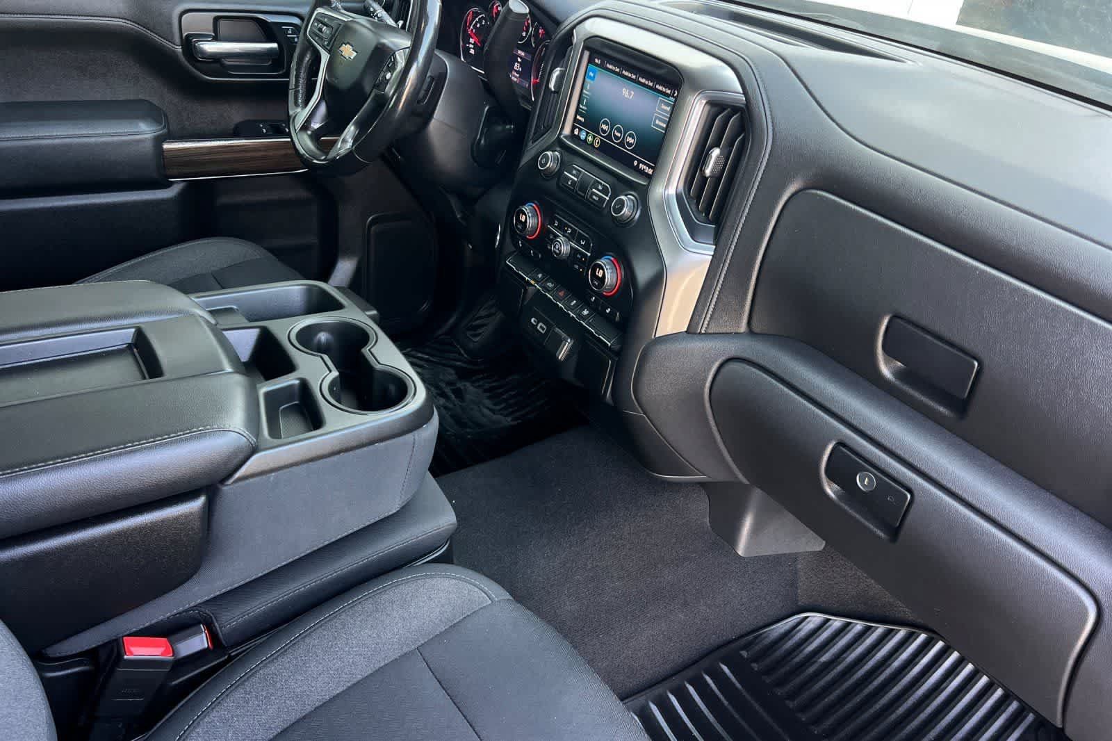 Used 2020 Chevrolet Silverado 1500 LT w/ Texas Edition RWD image 16