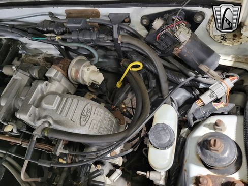 Used 1989 Ford Mustang LX image 19