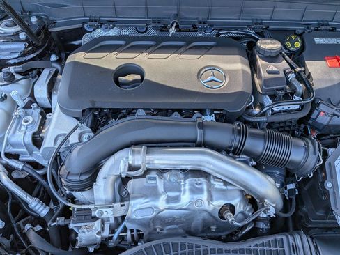 Used 2026 Mercedes-Benz GLB 250 image 35