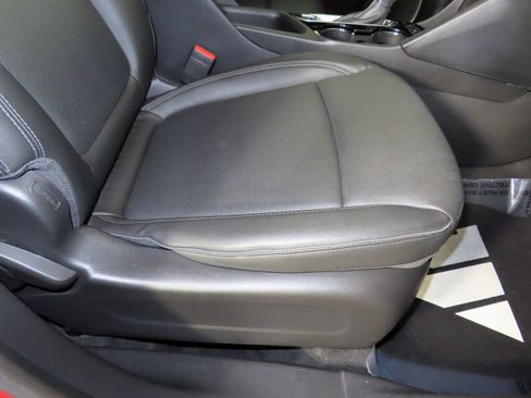 Used 2024 Buick Encore GX Sport Touring w/ Comfort Package image 34