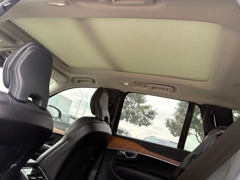 Used 2024 Volvo XC90 B5 Plus w/ Protection Package Premier AWD/4WD image 32