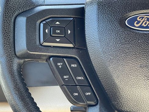 Used 2015 Ford F150 XLT w/ Equipment Group 301A Mid AWD/4WD image 29